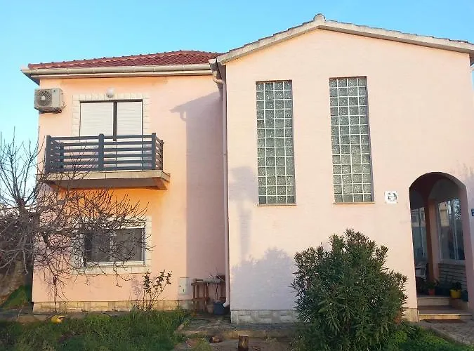 14733a Apartman